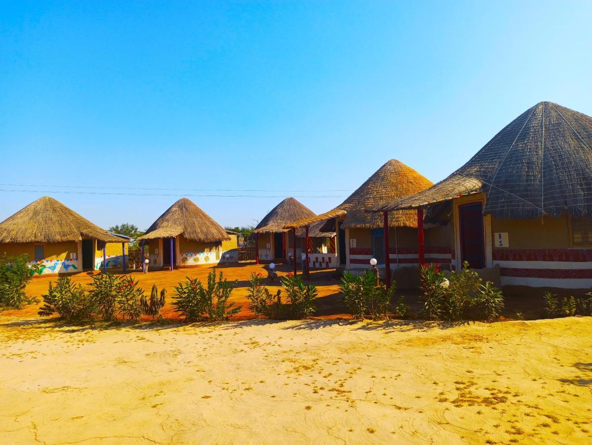Kutir Craft Village Resort Bherandiāla Eksteriør bilde
