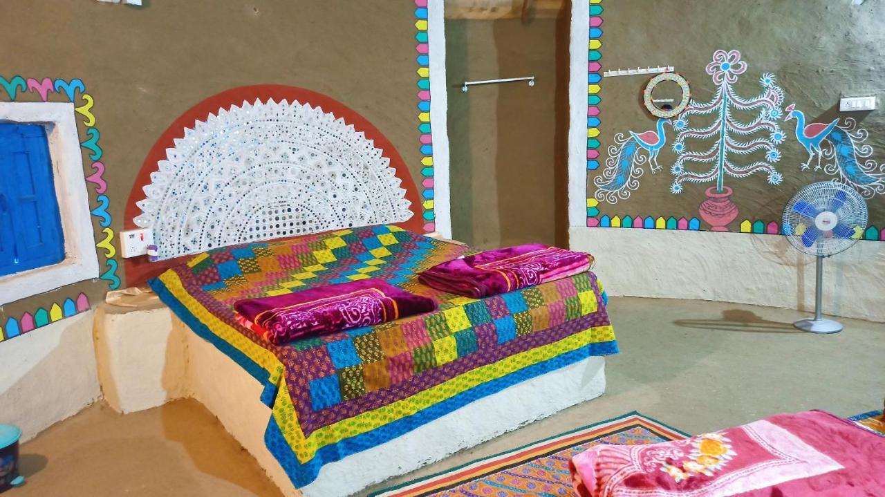 Kutir Craft Village Resort Bherandiāla Eksteriør bilde