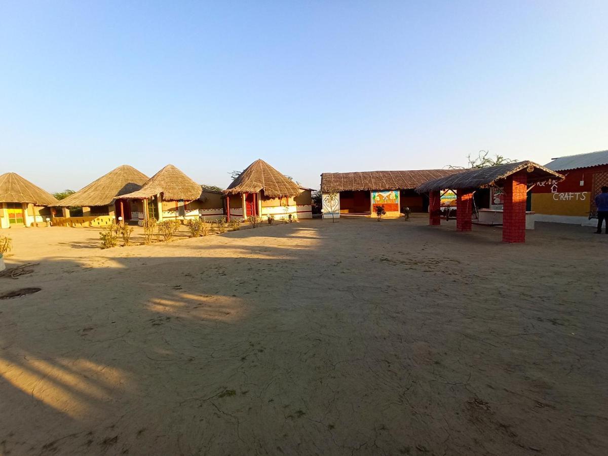 Kutir Craft Village Resort Bherandiāla Eksteriør bilde
