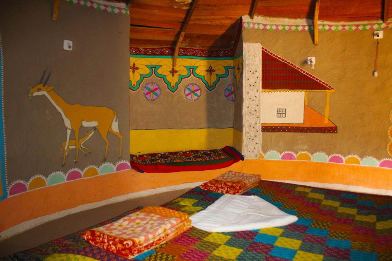 Kutir Craft Village Resort Bherandiāla Eksteriør bilde