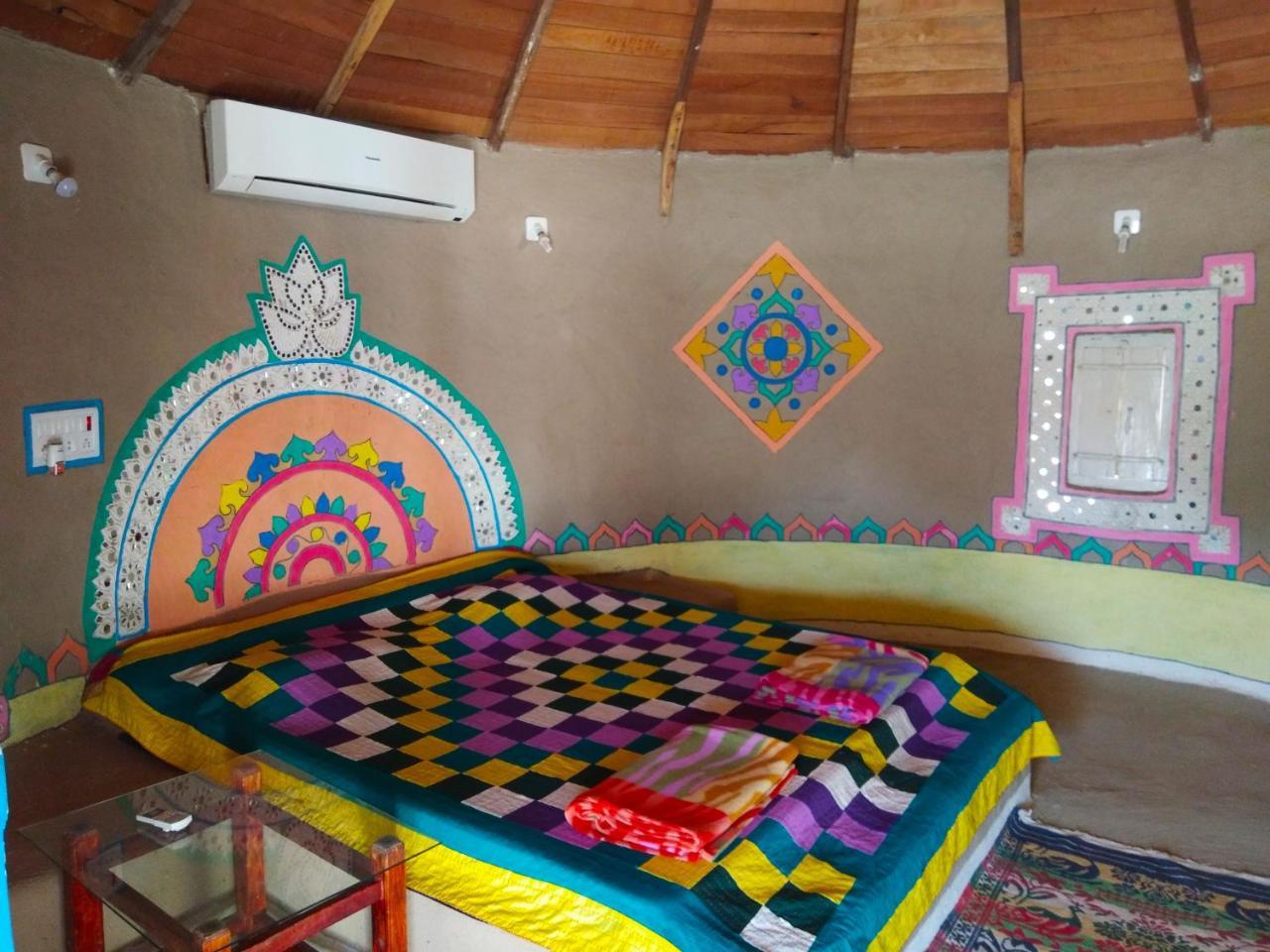 Kutir Craft Village Resort Bherandiāla Eksteriør bilde