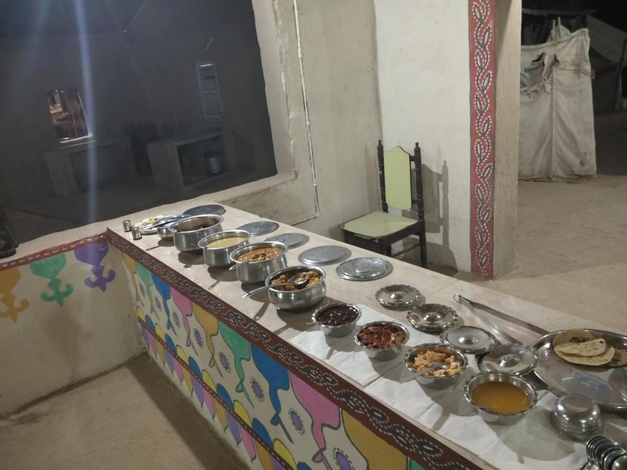 Kutir Craft Village Resort Bherandiāla Eksteriør bilde